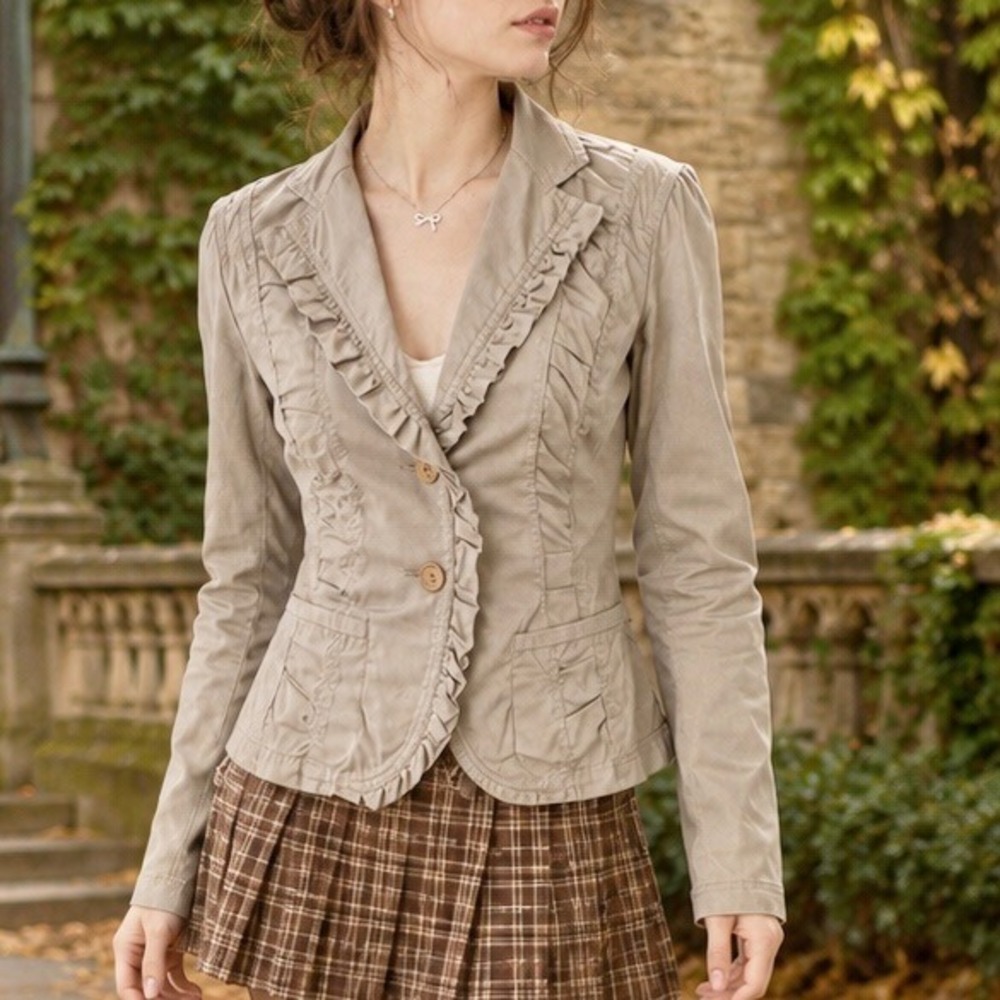 Vintage DKNY Blazer Jacket Fitted Ruffle Trim Tan Y2K Preppy Coquette BTC Sz 4